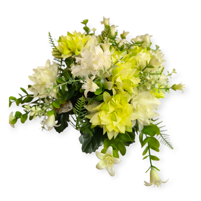 Művirágcsokor fehér krizantémokkal – 34 cm