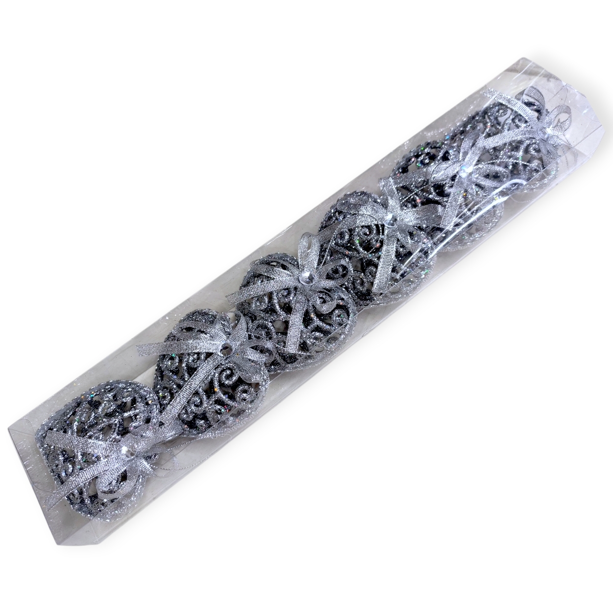 Ezüst szív karácsonyfadísz masnival – 6 db-os készlet (6 cm)