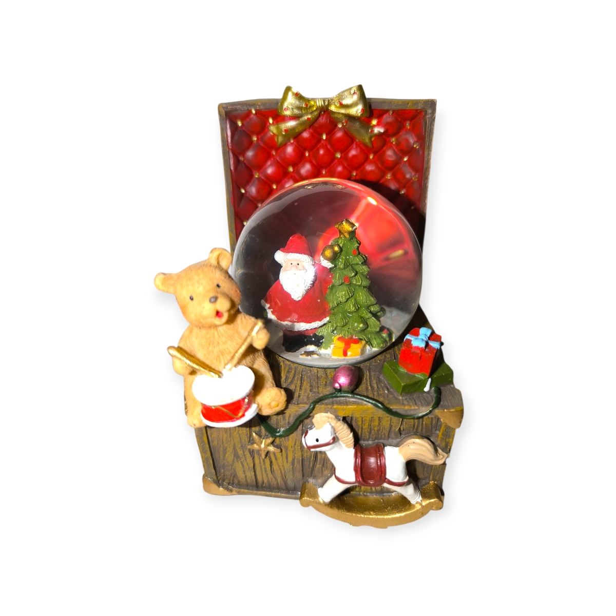 Karácsonyi zenélő hógömb Mikulással és játékos ládával – 13,5 cm