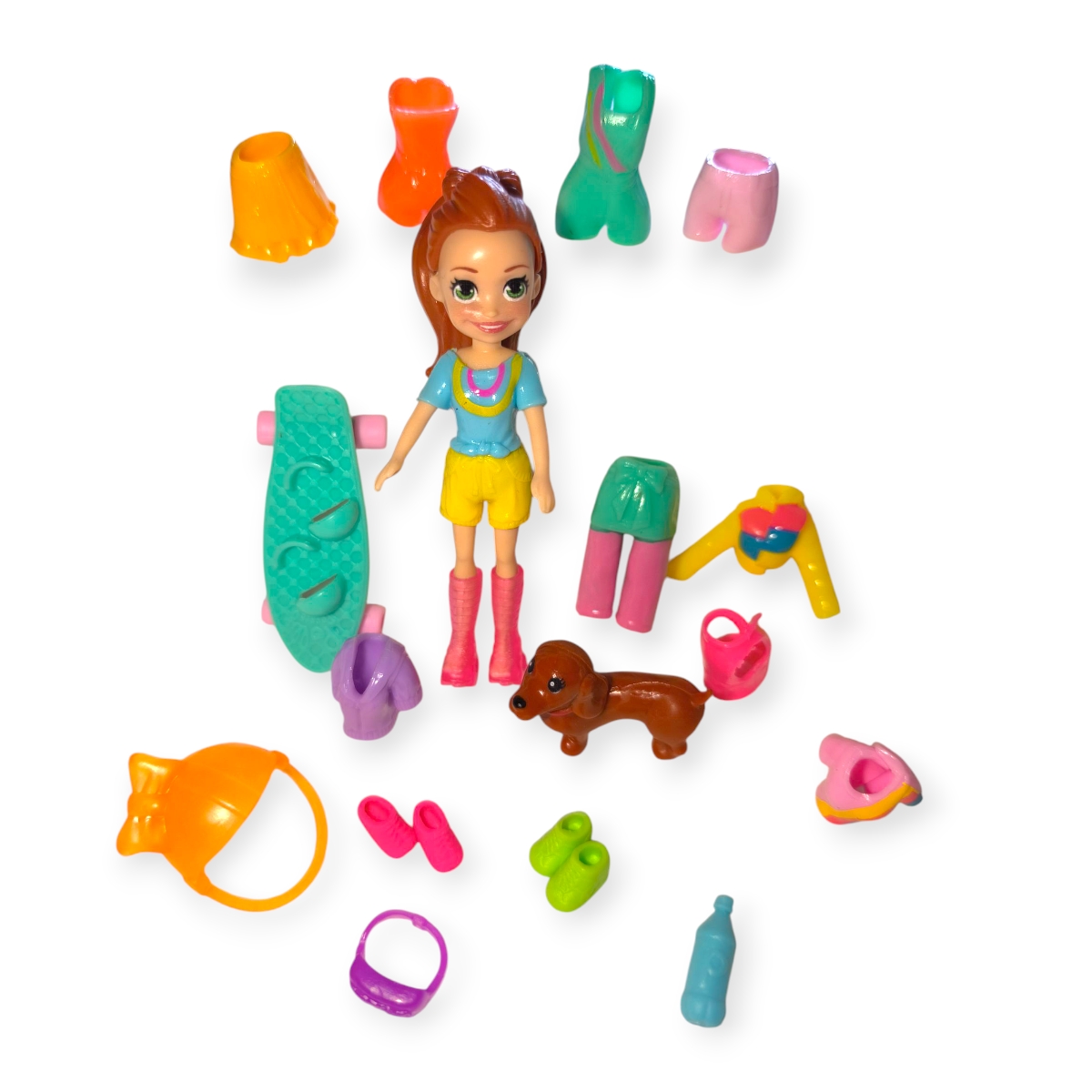 Polly Pocket baba szett – Aktív kaland csomag kisállattal és kiegészítőkkel, 7,6 cm